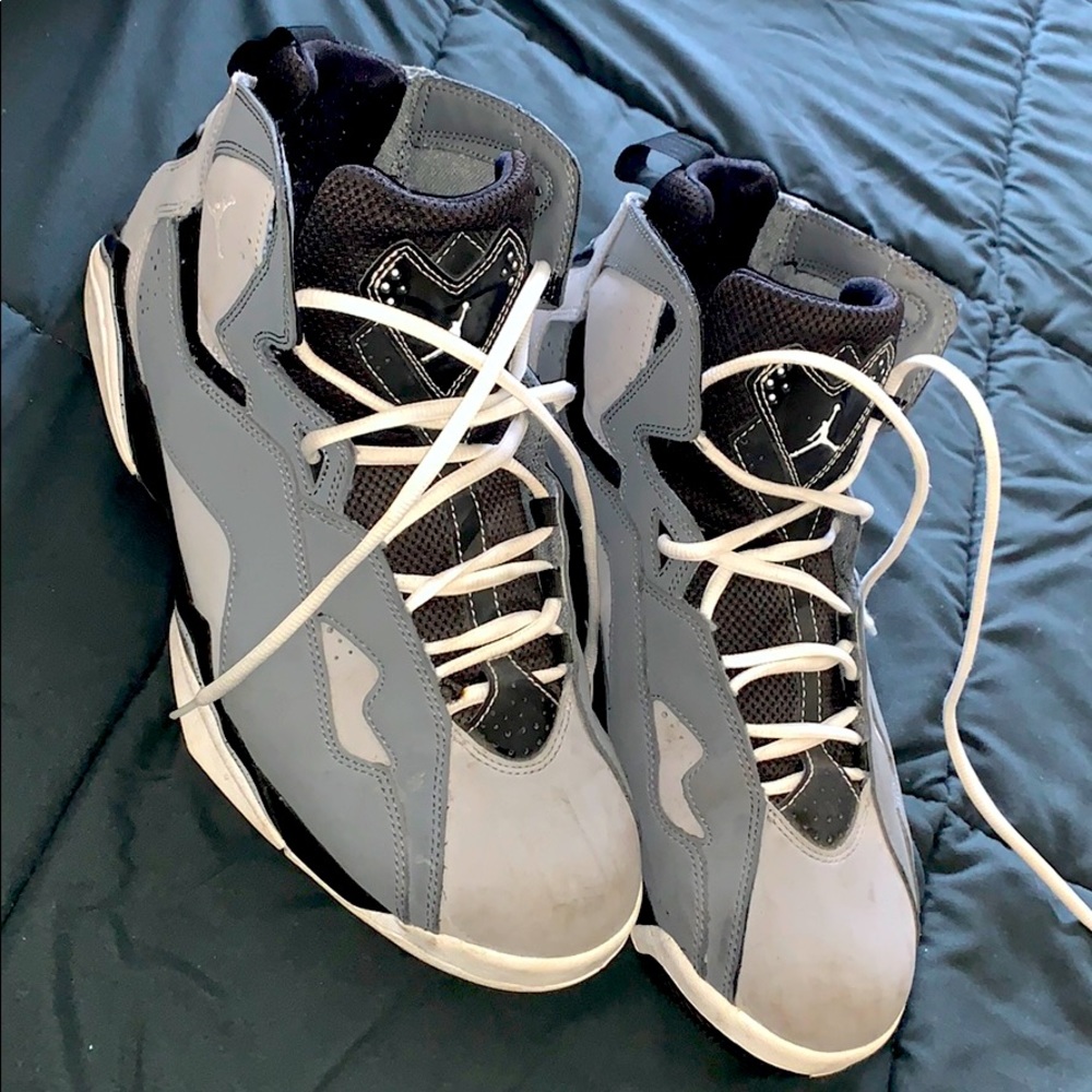 Jordan True Flight